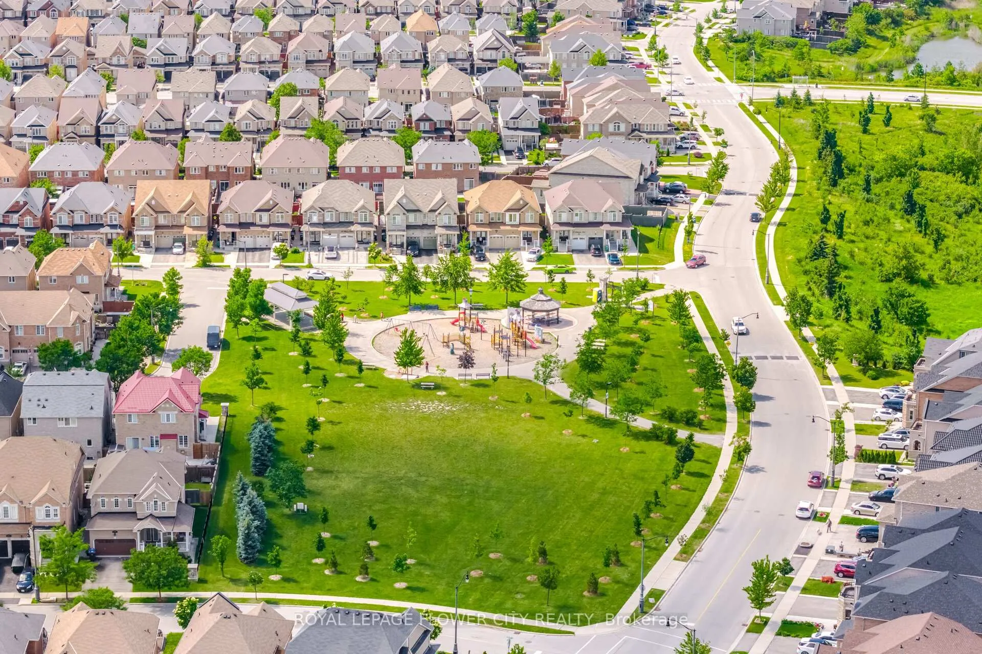 Photo 39 of 150 Bellchase Trail, Brampton, Bram East — HOMEH