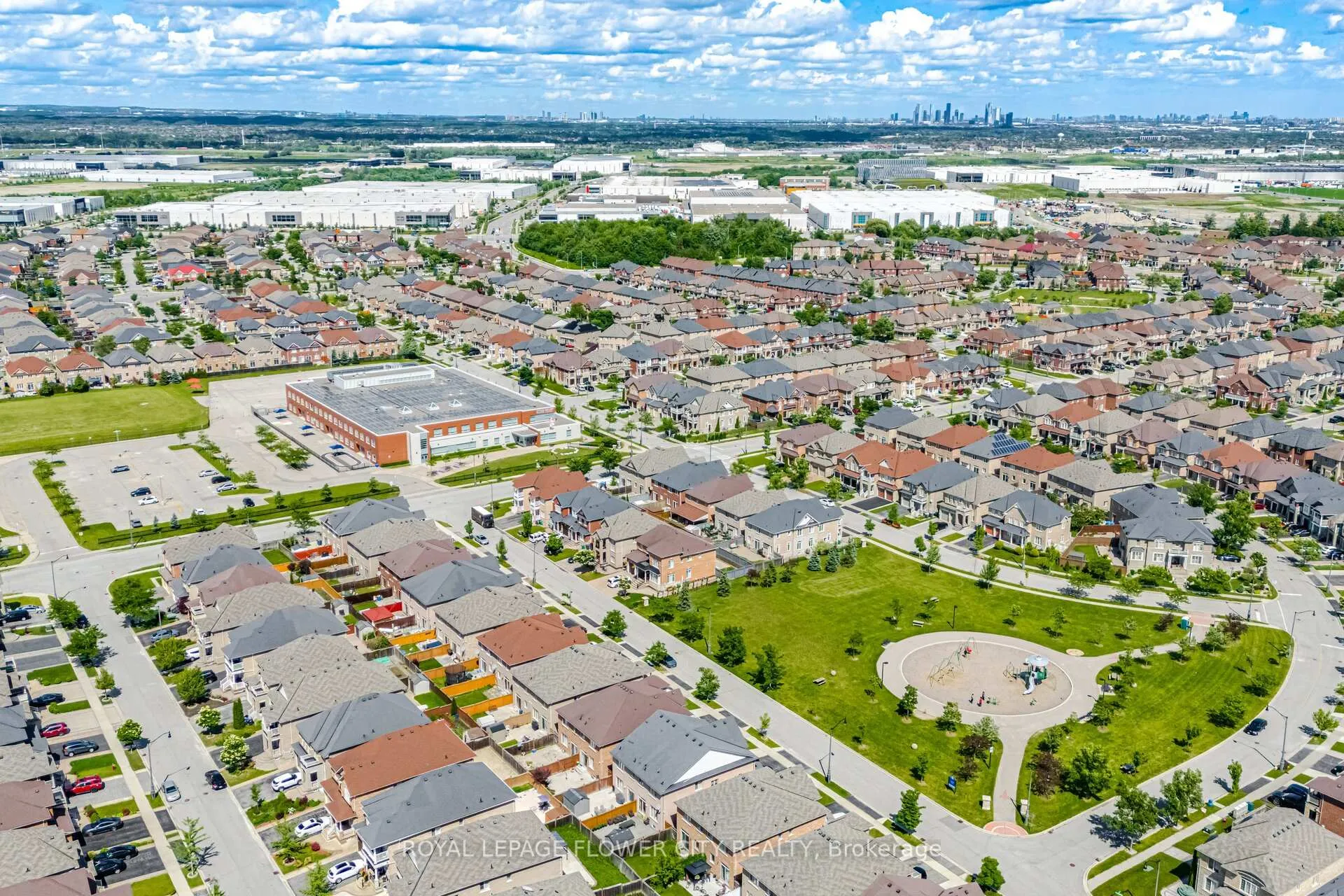 Photo 40 of 150 Bellchase Trail, Brampton, Bram East — HOMEH