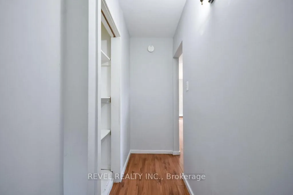 Photo 12 of 11553 County Road 27, Springwater, Midhurst — HOMEH
