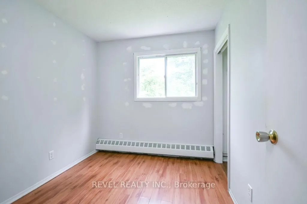 Photo 15 of 11553 County Road 27, Springwater, Midhurst — HOMEH