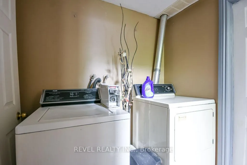 Photo 20 of 11553 County Road 27, Springwater, Midhurst — HOMEH