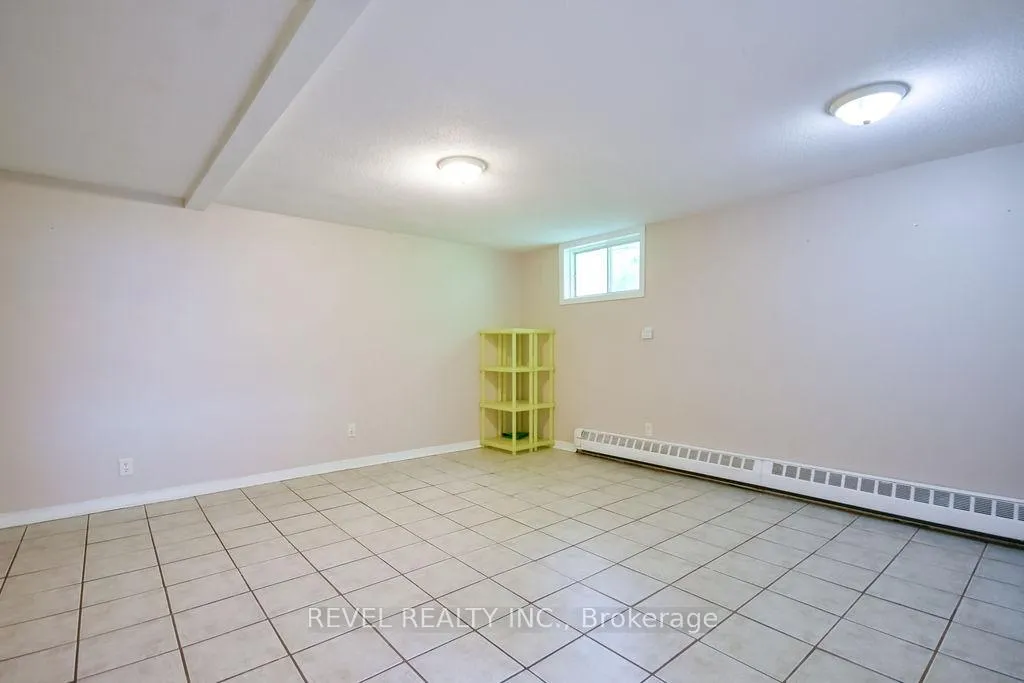 Photo 23 of 11553 County Road 27, Springwater, Midhurst — HOMEH