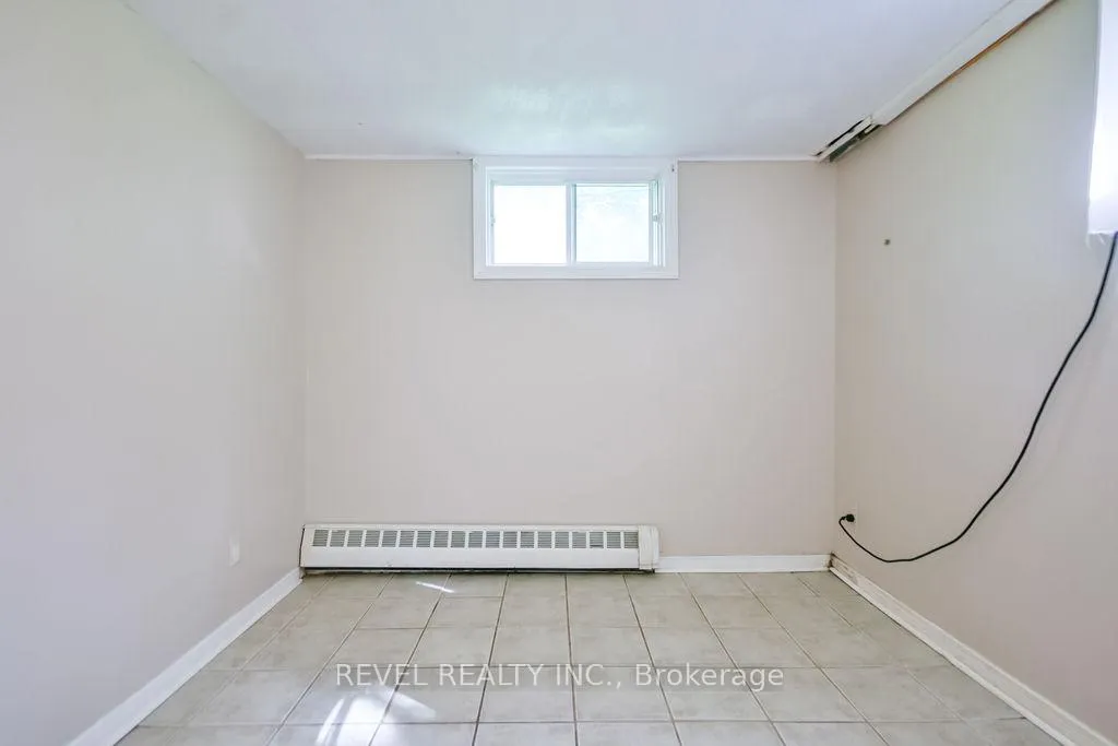 Photo 24 of 11553 County Road 27, Springwater, Midhurst — HOMEH