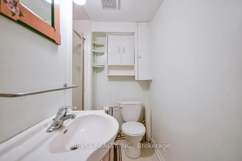 Photo 25 of 11553 County Road 27, Springwater, Midhurst — HOMEH