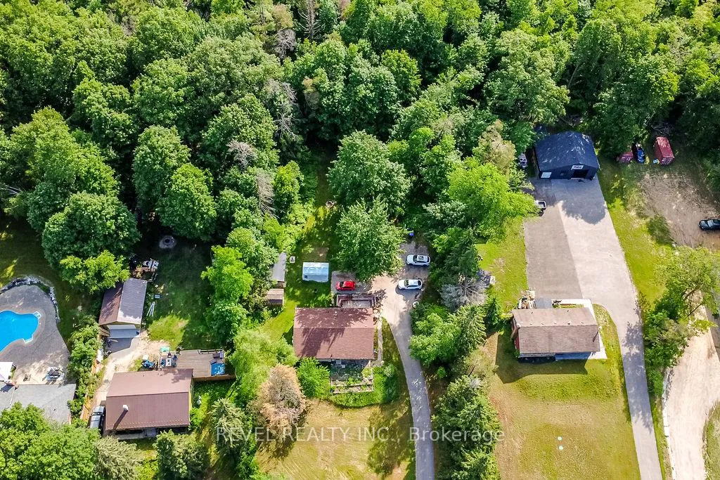 Photo 32 of 11553 County Road 27, Springwater, Midhurst — HOMEH