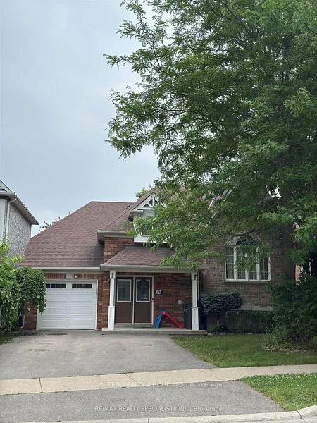 Photo 2 of Unit Bsmt, 39 Treeline Boulevard, Brampton, Vales of Castlemore — HOMEH
