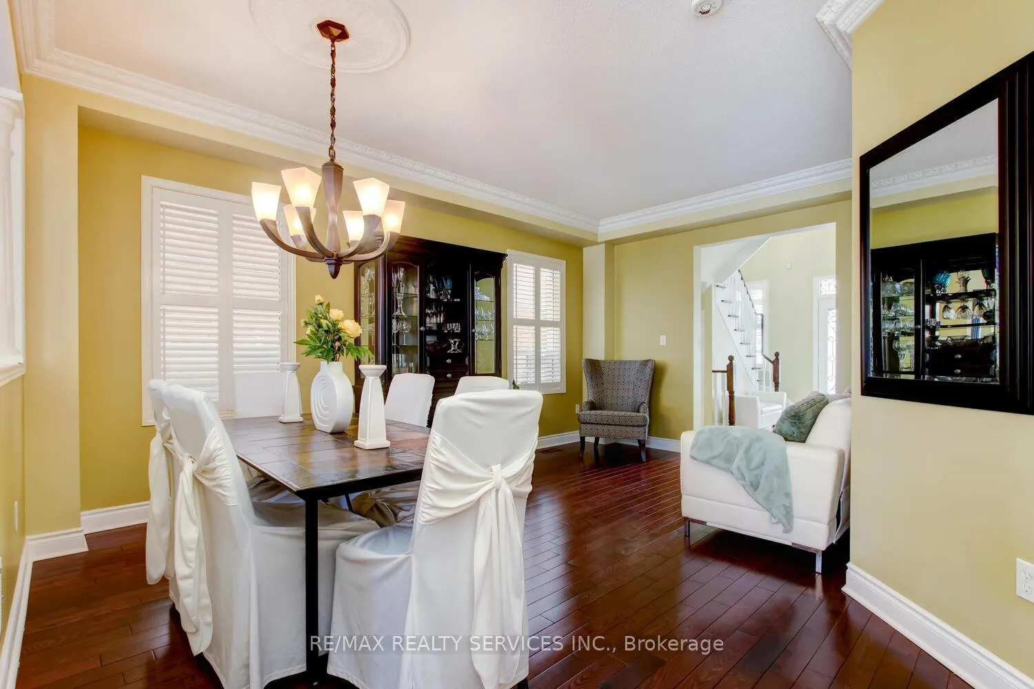 Photo 5 of 47 Cape Dorset Crescent, Brampton, Sandringham-Wellington — HOMEH