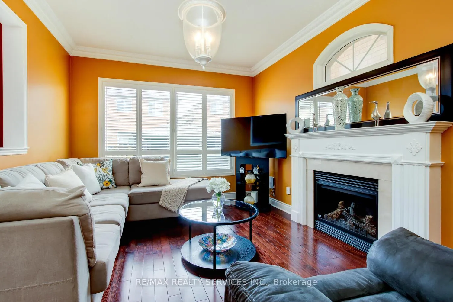 Photo 17 of 47 Cape Dorset Crescent, Brampton, Sandringham-Wellington — HOMEH