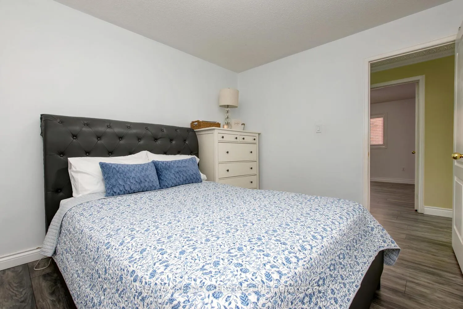 Photo 29 of 47 Cape Dorset Crescent, Brampton, Sandringham-Wellington — HOMEH