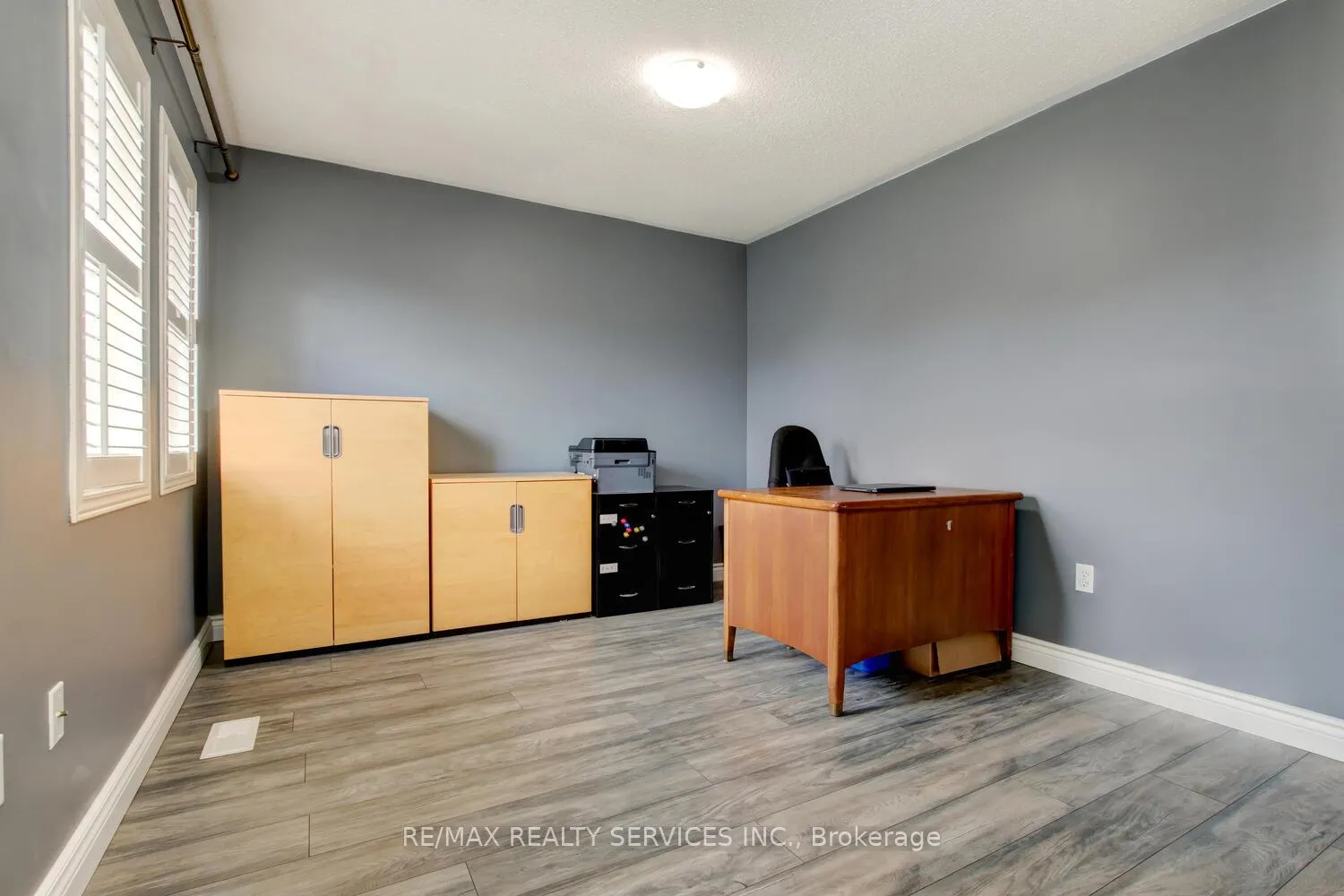 Photo 32 of 47 Cape Dorset Crescent, Brampton, Sandringham-Wellington — HOMEH