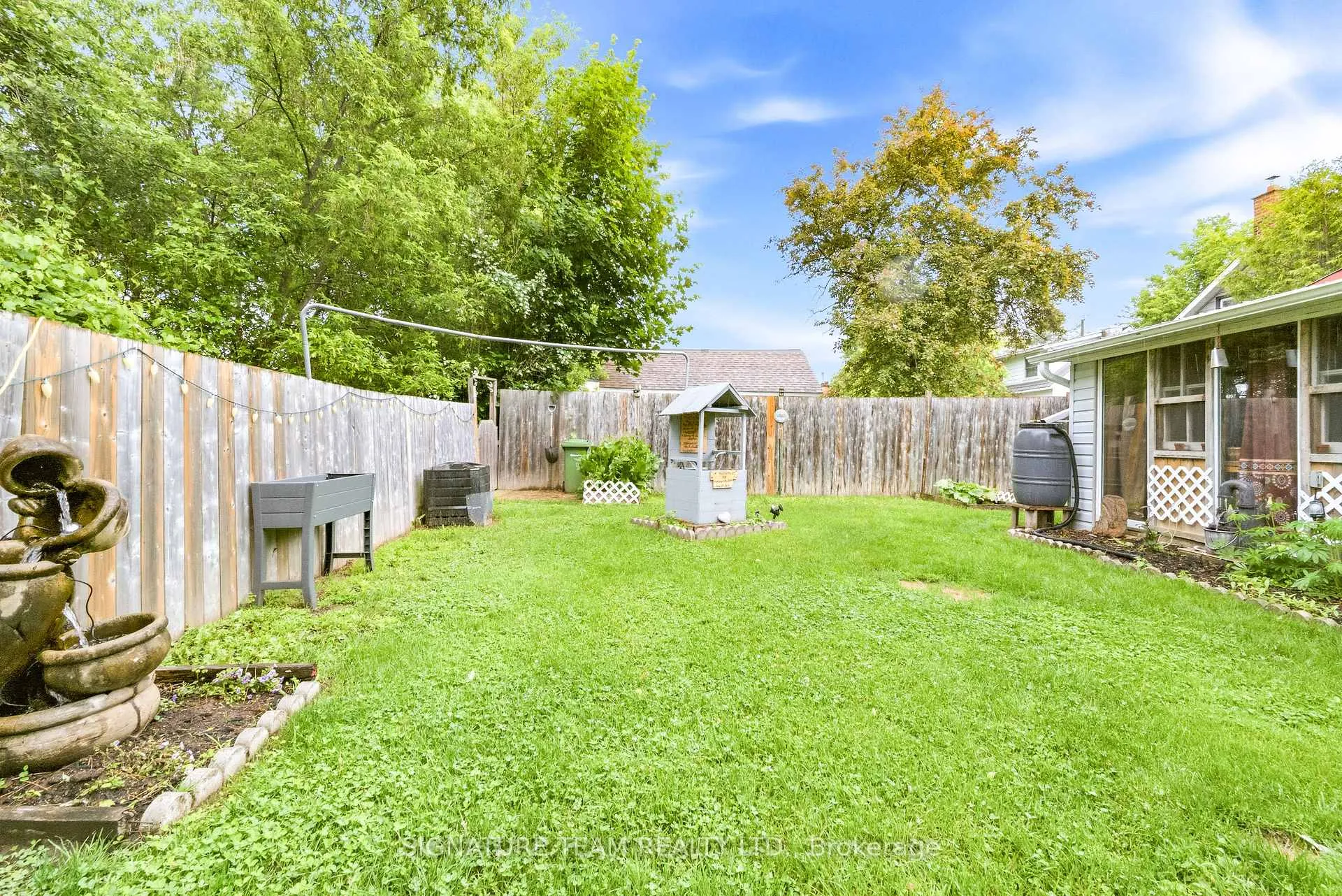 Photo 30 of 652 Moffat Street, Pembroke, Pembroke — HOMEH