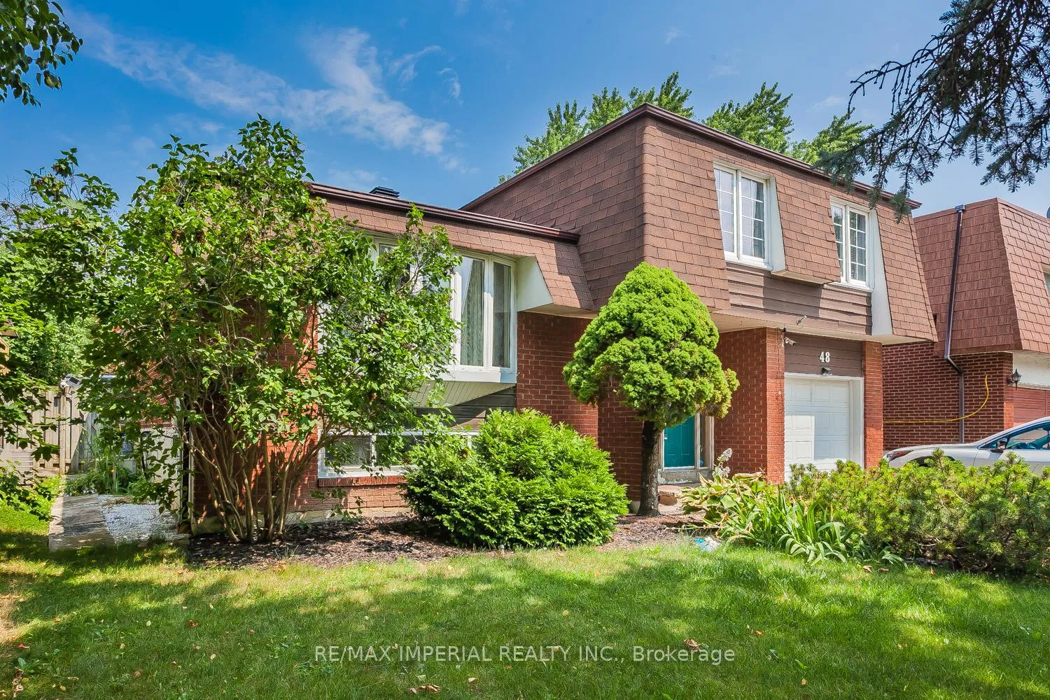 Photo 2 of 48 Carlton Road, Markham, Unionville — HOMEH