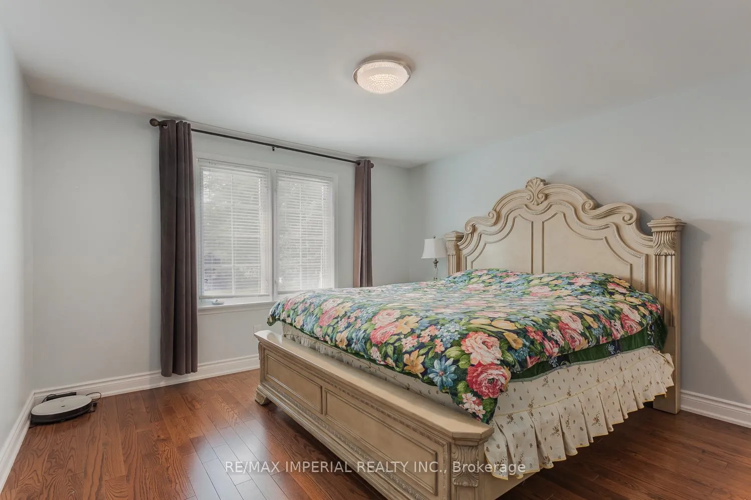 Photo 13 of 48 Carlton Road, Markham, Unionville — HOMEH