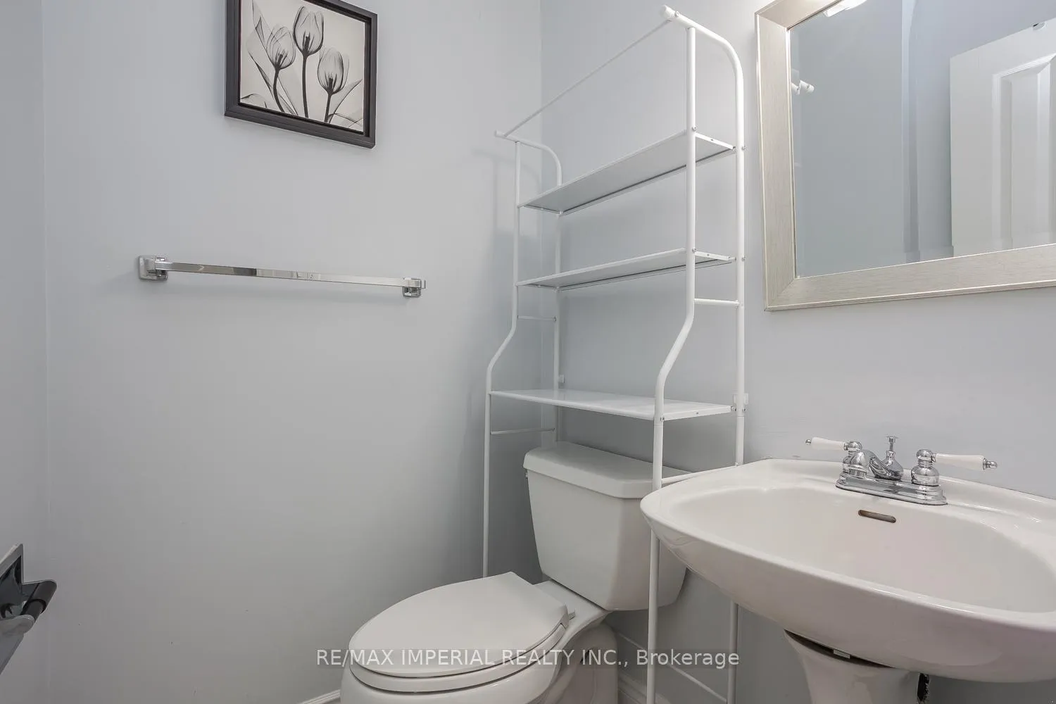 Photo 16 of 48 Carlton Road, Markham, Unionville — HOMEH