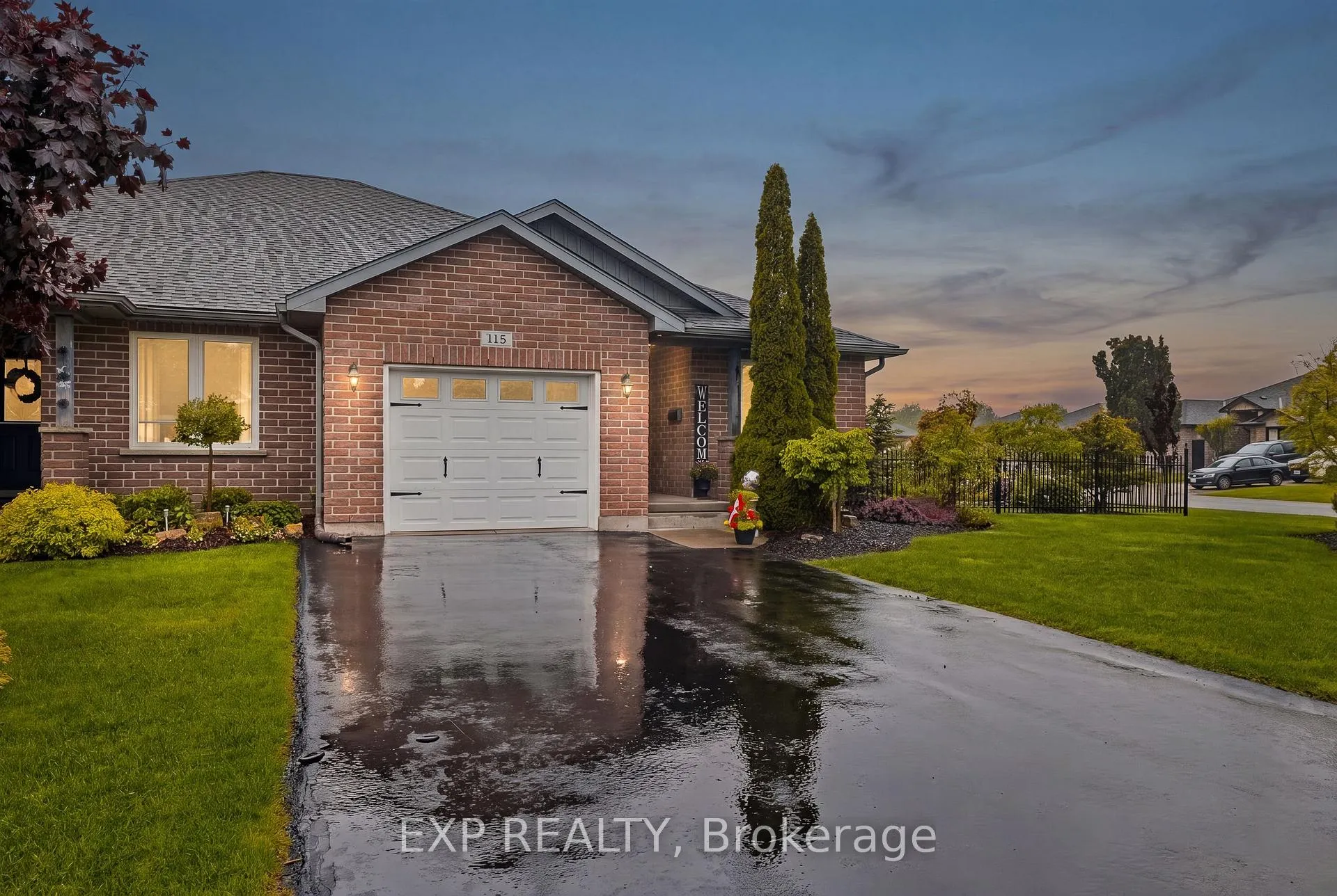 Photo 5 of 115 Milton Seiler Crescent, Minto — HOMEH