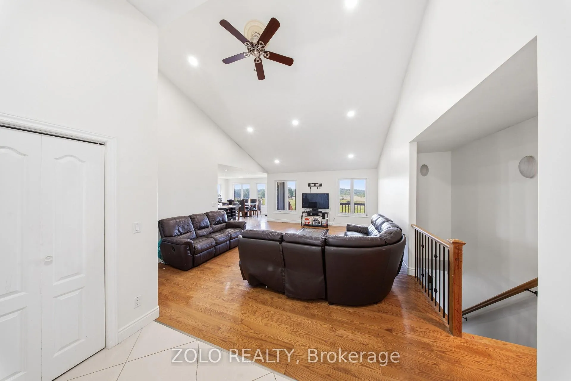 Photo 4 of 2150 Woodburn Road, Kingston, City North of 401 — HOMEH