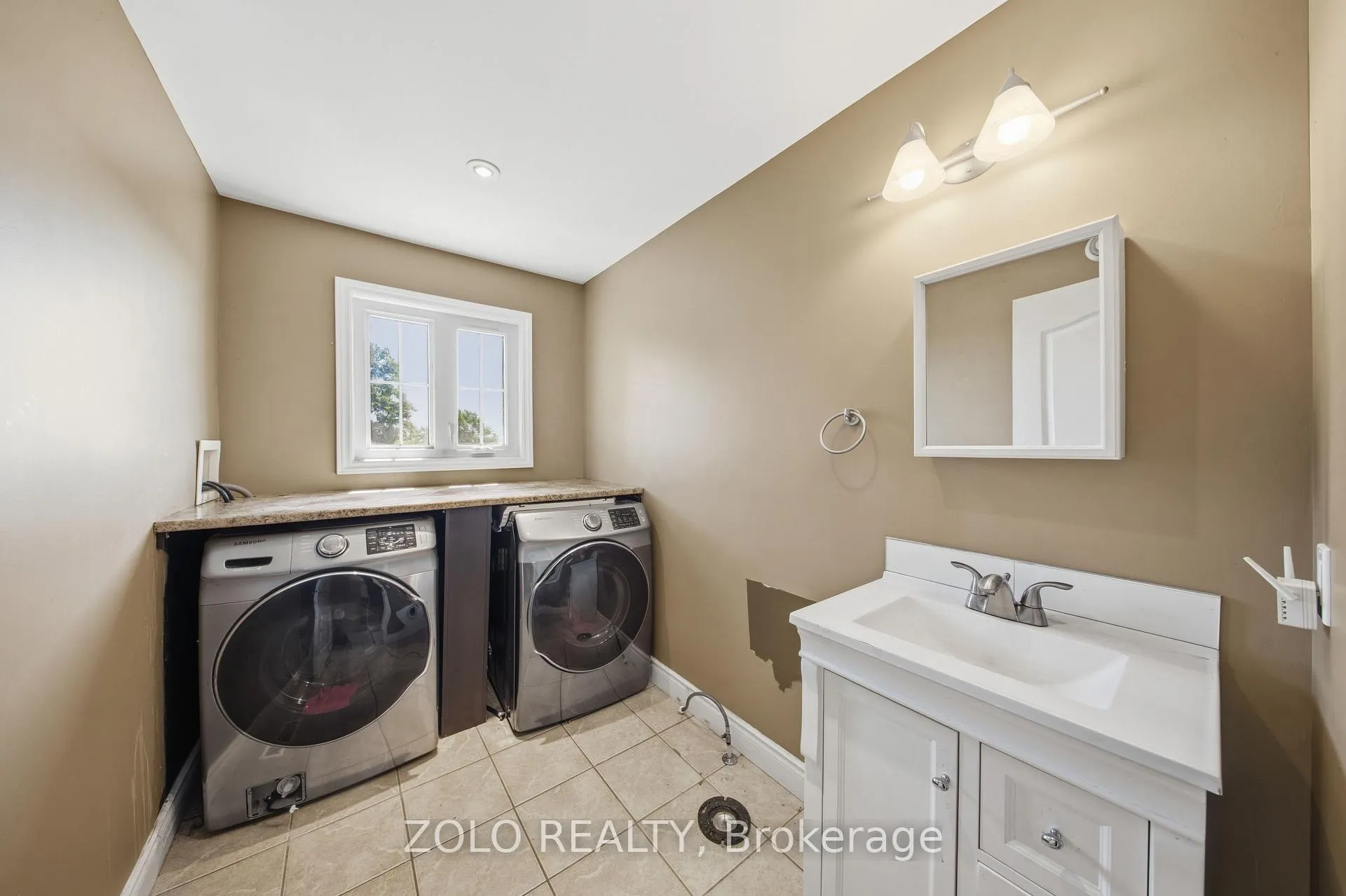 Photo 13 of 2150 Woodburn Road, Kingston, City North of 401 — HOMEH