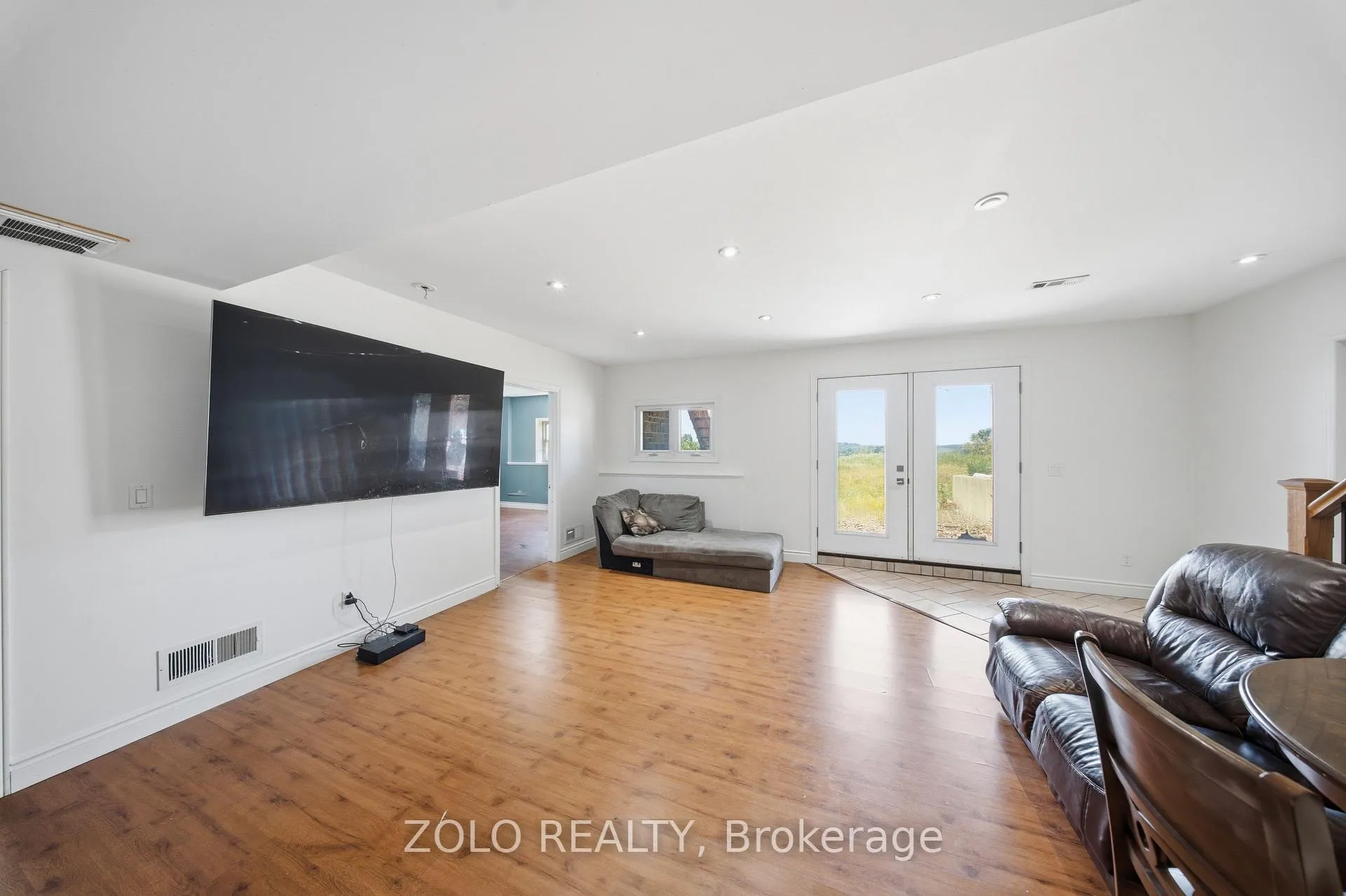 Photo 36 of 2150 Woodburn Road, Kingston, City North of 401 — HOMEH