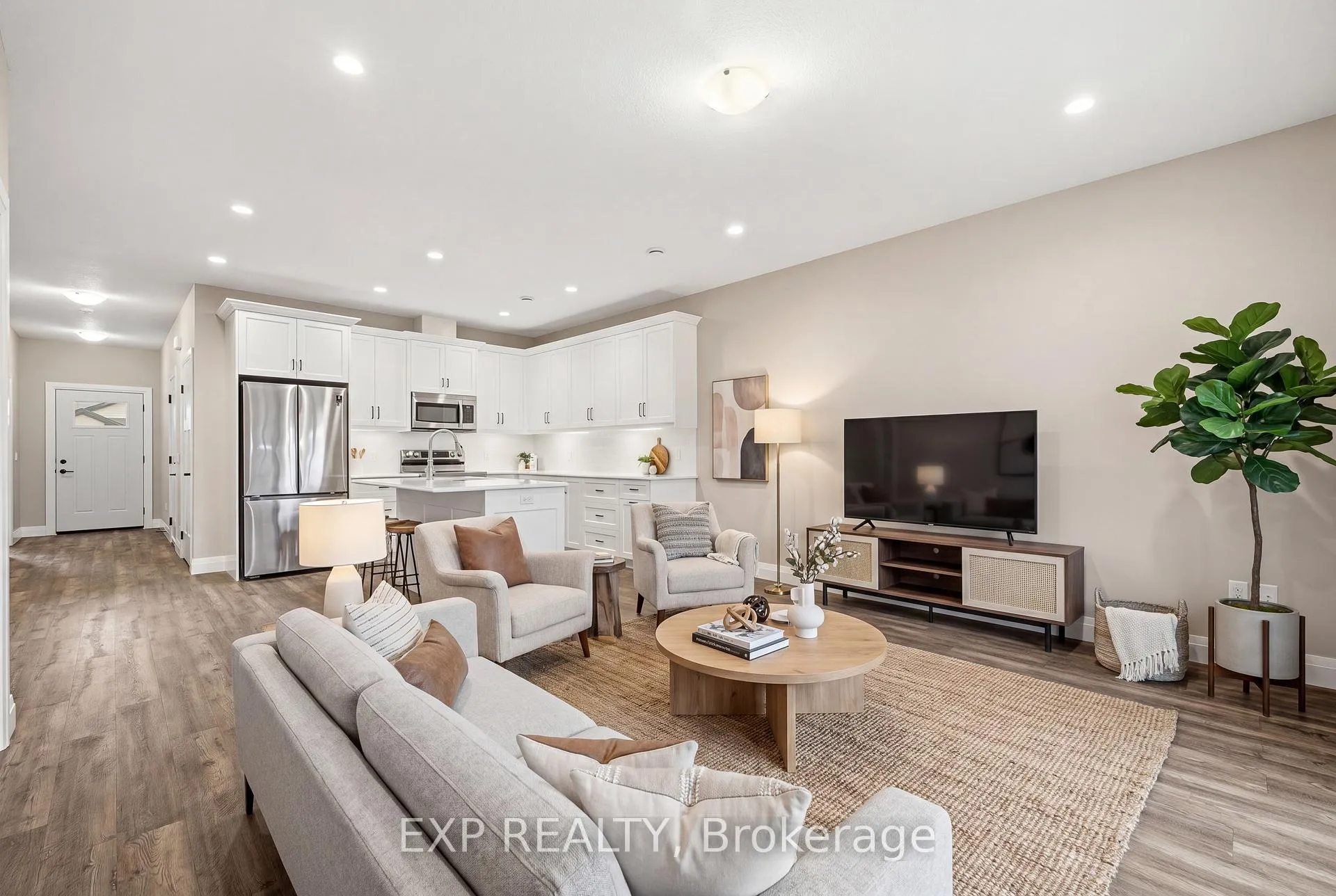Photo 6 of 305 Henry Street S, Minto — HOMEH