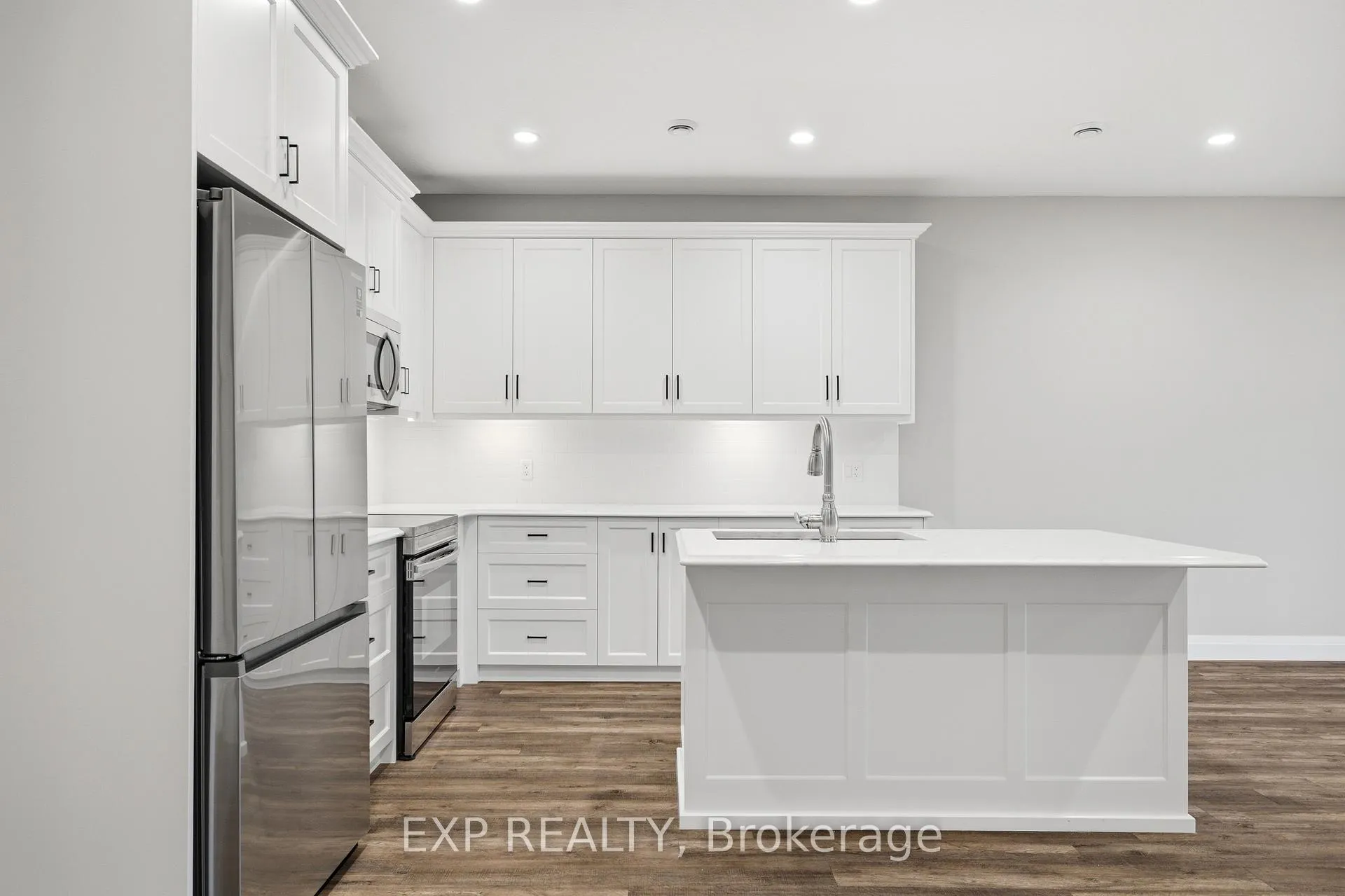 Photo 10 of 305 Henry Street S, Minto — HOMEH