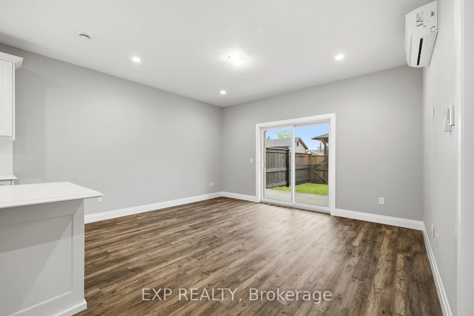 Photo 13 of 305 Henry Street S, Minto — HOMEH