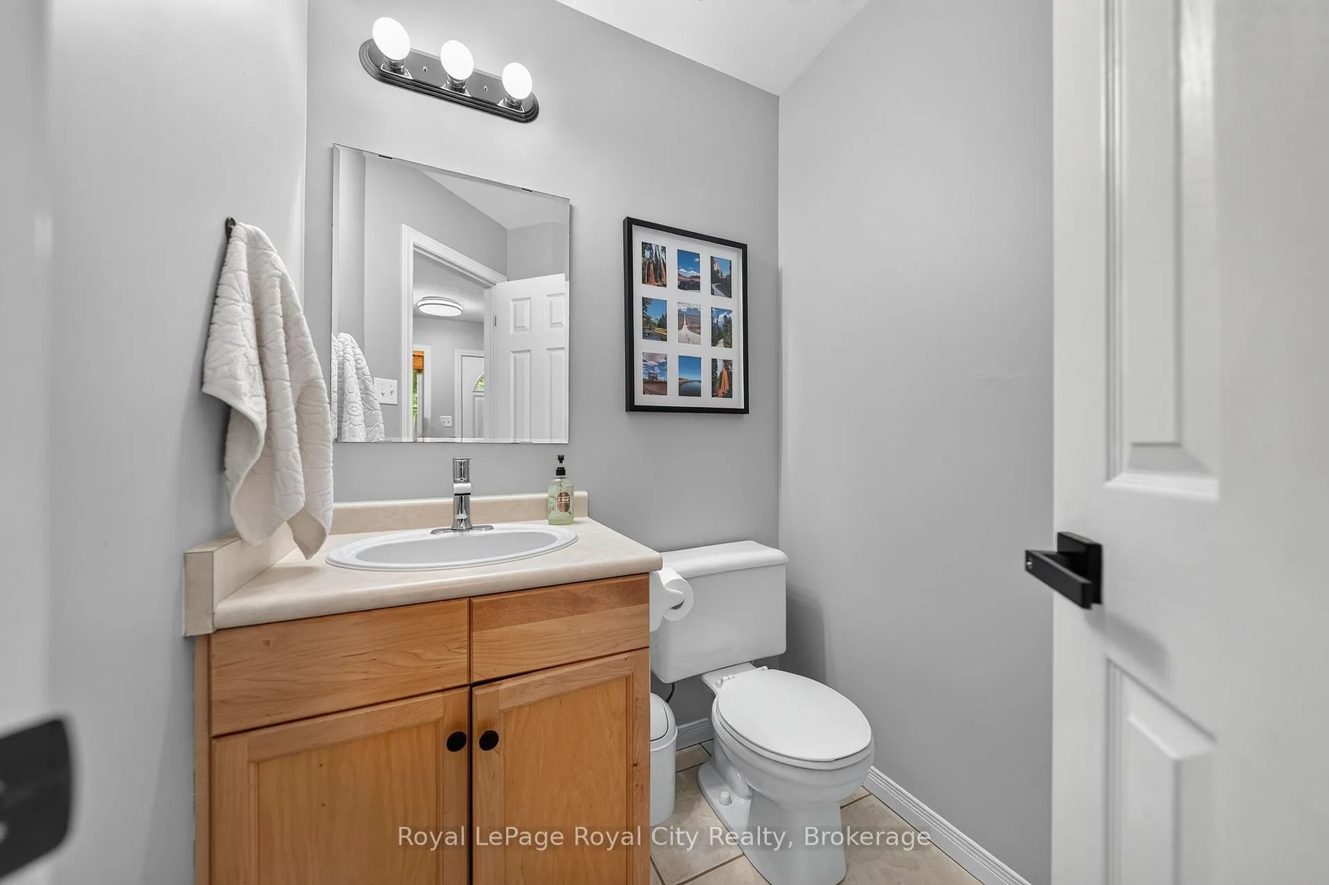 Photo 19 of 15 Camm Crescent, Guelph, Pineridge/Westminster Woods — HOMEH