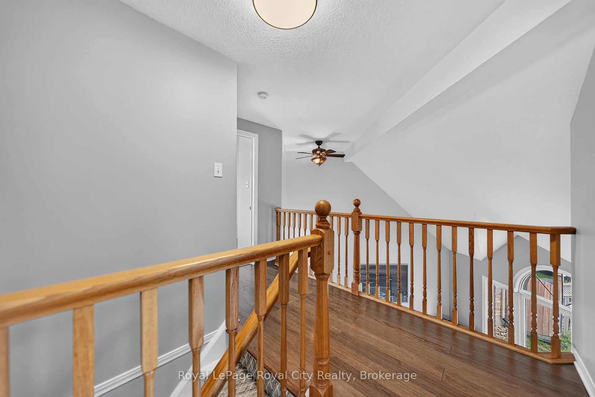 Photo 20 of 15 Camm Crescent, Guelph, Pineridge/Westminster Woods — HOMEH