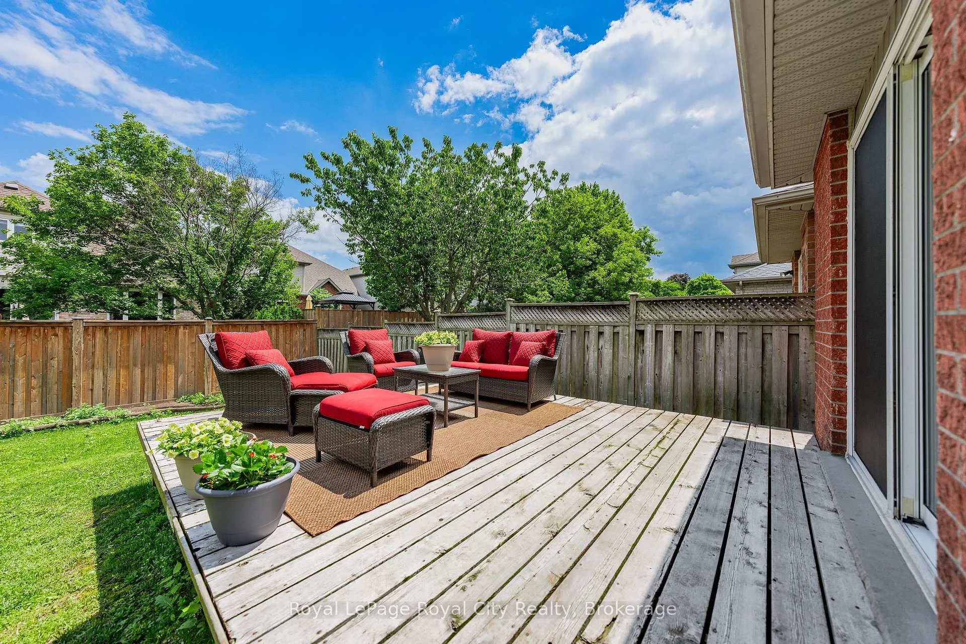 Photo 37 of 15 Camm Crescent, Guelph, Pineridge/Westminster Woods — HOMEH