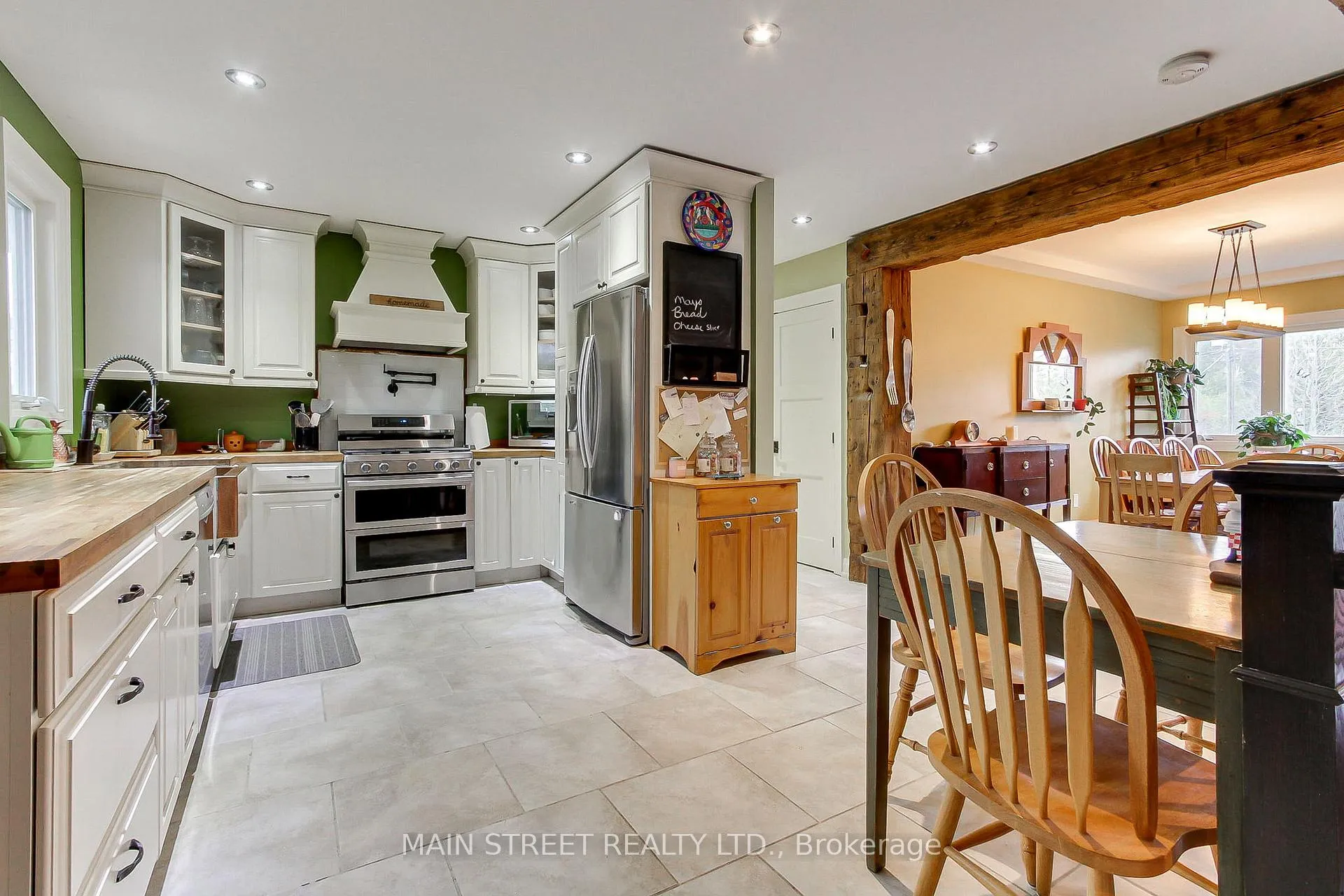 Photo 13 of 1 Mustard Street, Uxbridge, Rural Uxbridge — HOMEH