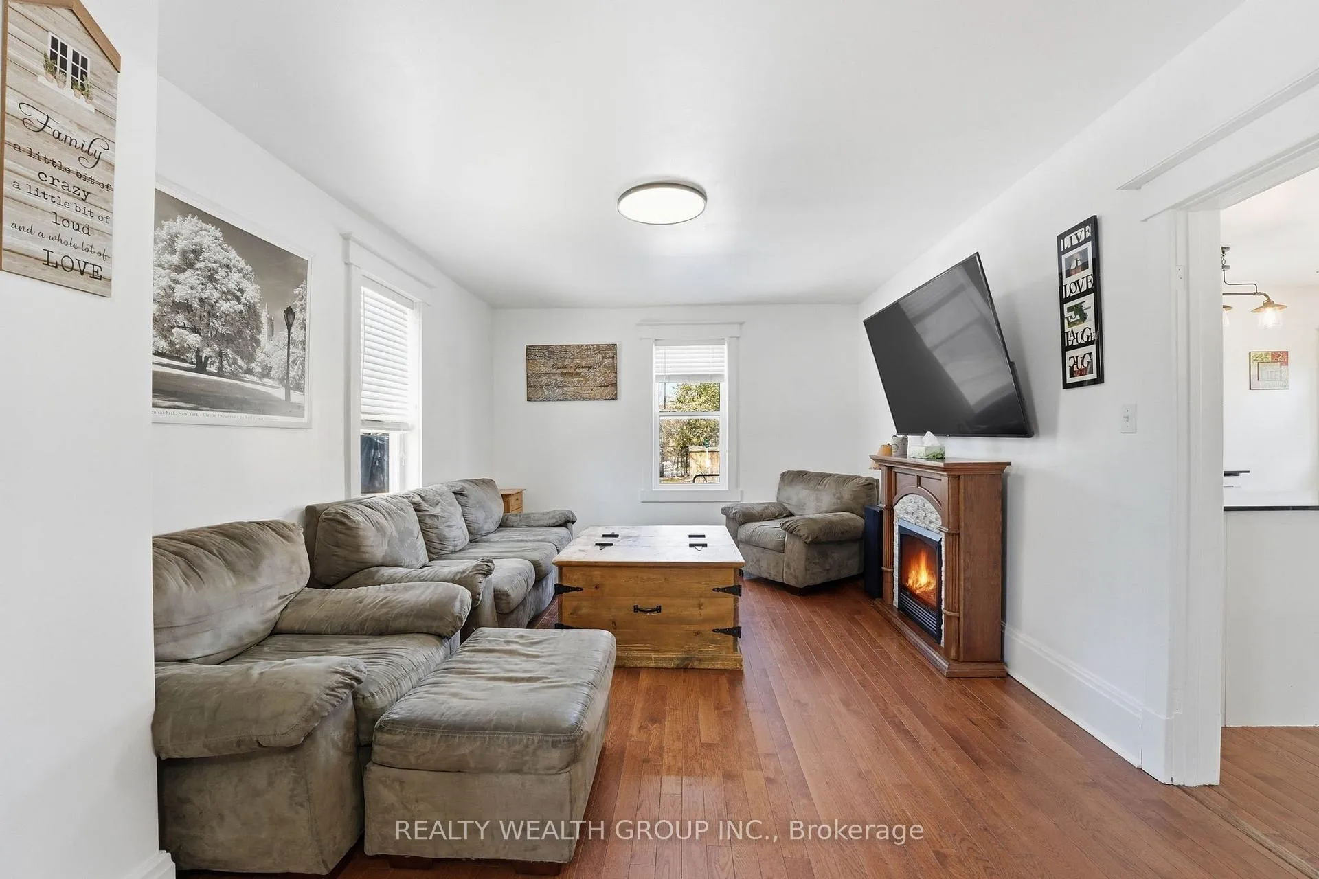 Photo 5 of 1678 David Street, Pickering, Rural Pickering — HOMEH
