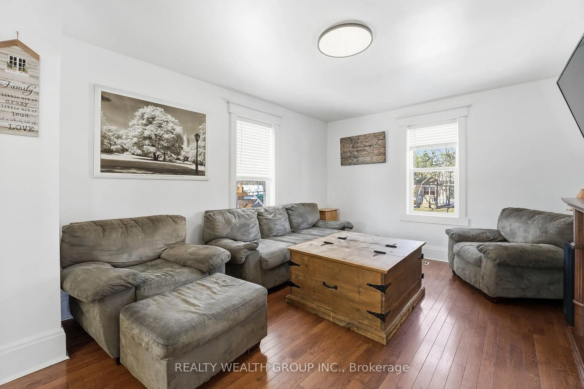 Photo 6 of 1678 David Street, Pickering, Rural Pickering — HOMEH
