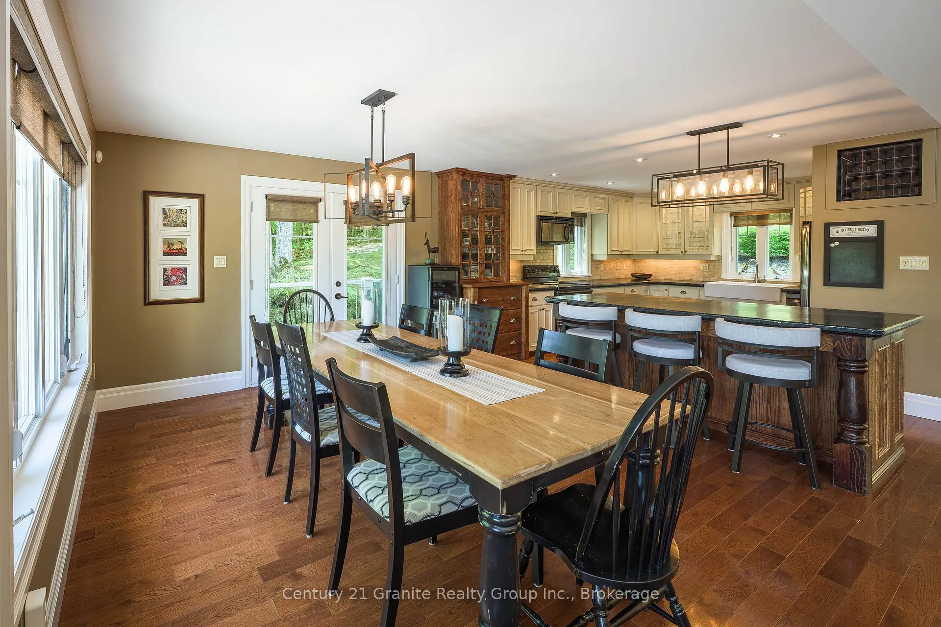 Photo 13 of 1070 Shipley Drive, Minden Hills, Minden — HOMEH