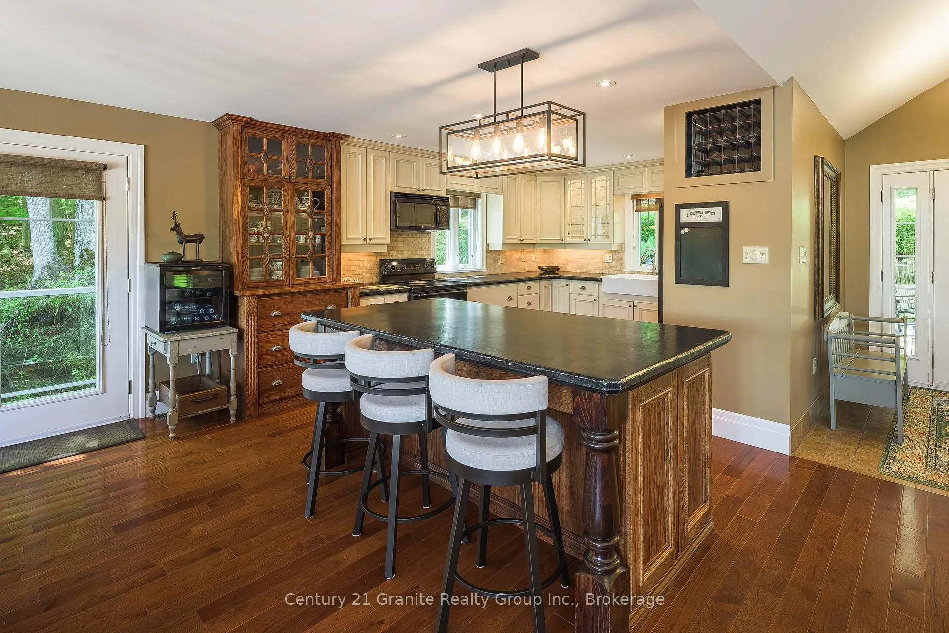 Photo 19 of 1070 Shipley Drive, Minden Hills, Minden — HOMEH
