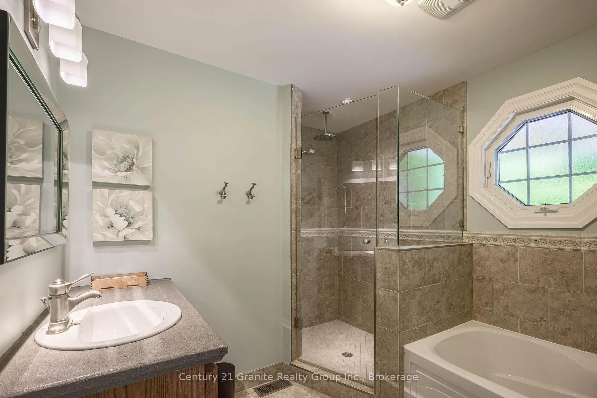 Photo 28 of 1070 Shipley Drive, Minden Hills, Minden — HOMEH