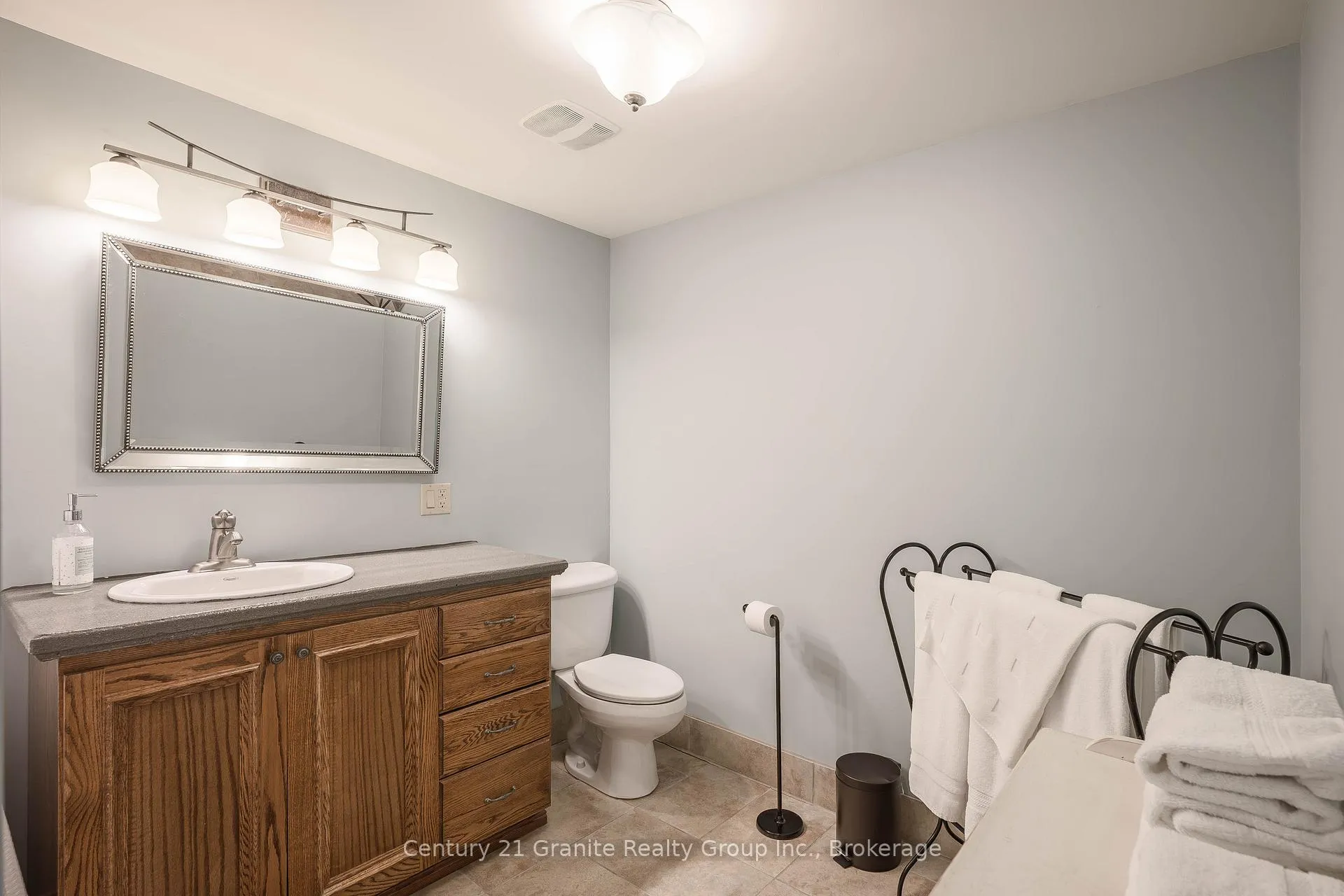 Photo 40 of 1070 Shipley Drive, Minden Hills, Minden — HOMEH
