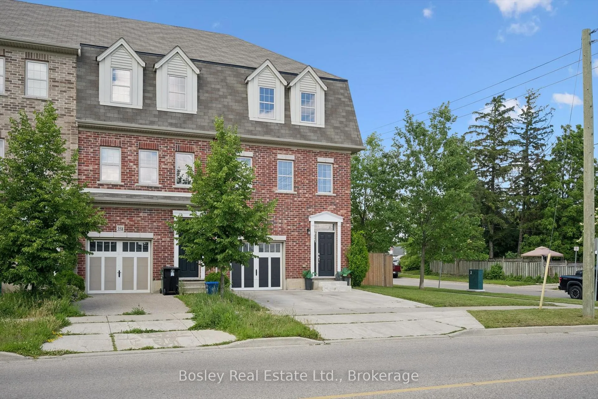 Photo 2 of 360 Louisa Street, Kitchener, Mount Hope Huron Park — HOMEH