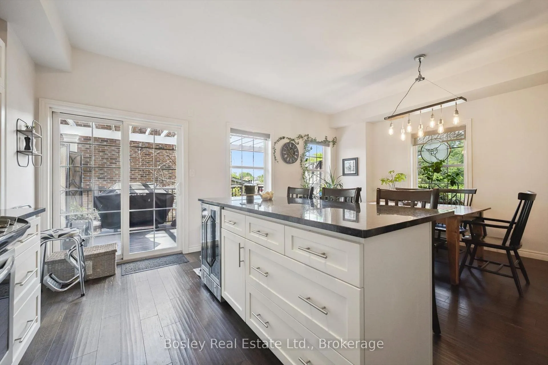 Photo 15 of 360 Louisa Street, Kitchener, Mount Hope Huron Park — HOMEH