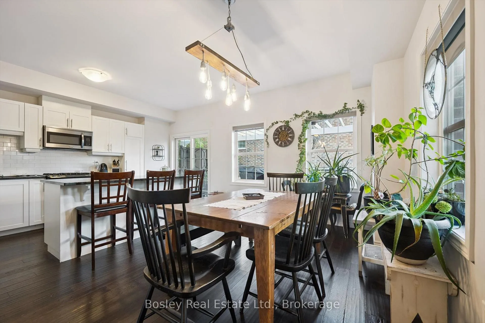 Photo 18 of 360 Louisa Street, Kitchener, Mount Hope Huron Park — HOMEH