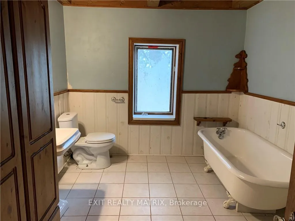 Photo 7 of 889 Lalonde Road, Champlain, L'Orignal — HOMEH