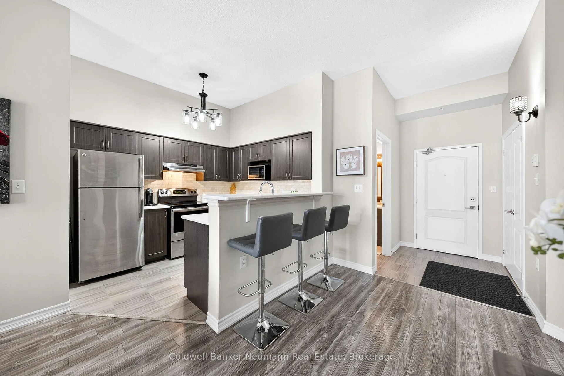 Photo 9 of Unit 412, 1450 Main Street E, Milton, Dempsey — HOMEH