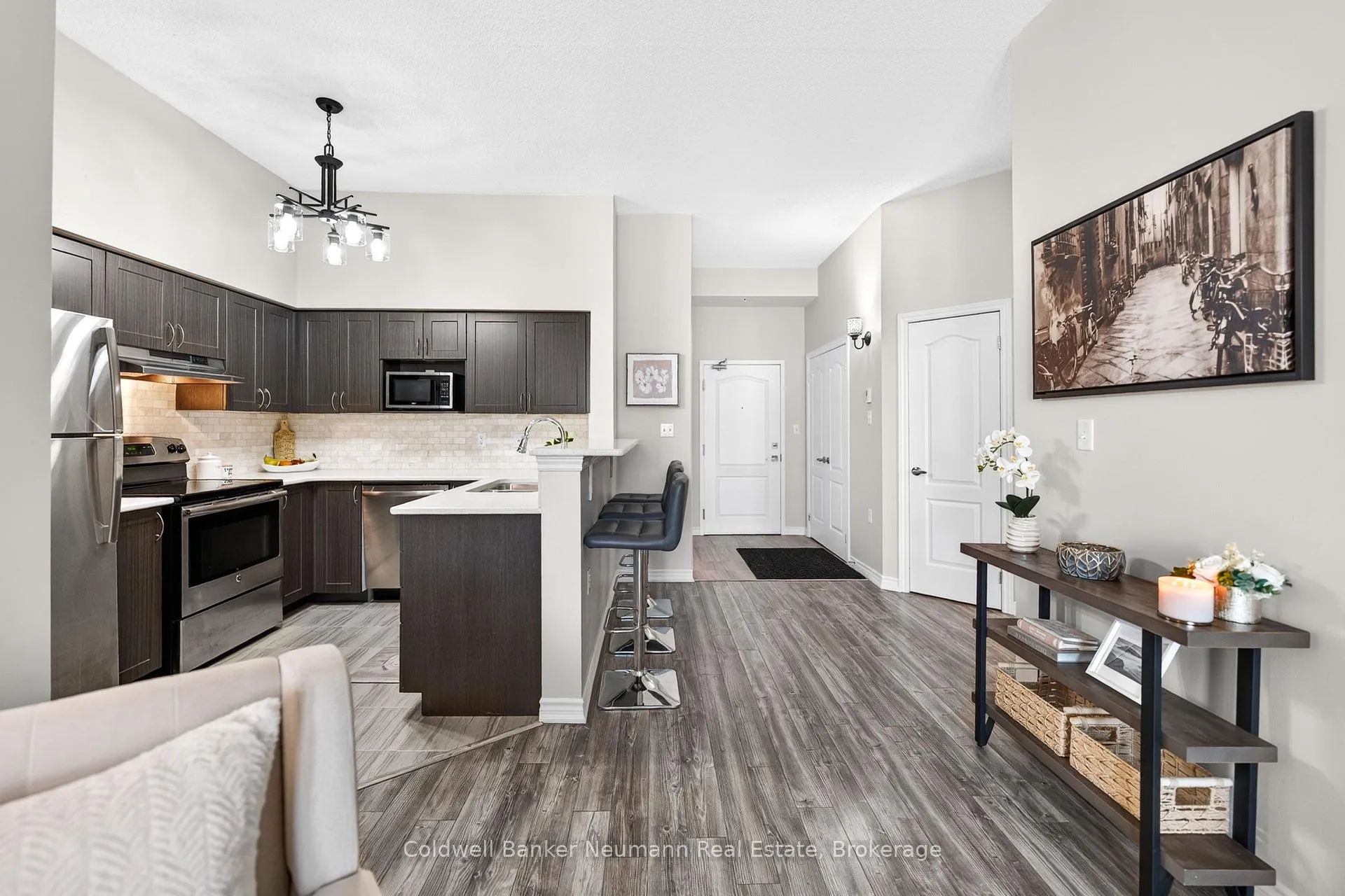 Photo 10 of Unit 412, 1450 Main Street E, Milton, Dempsey — HOMEH
