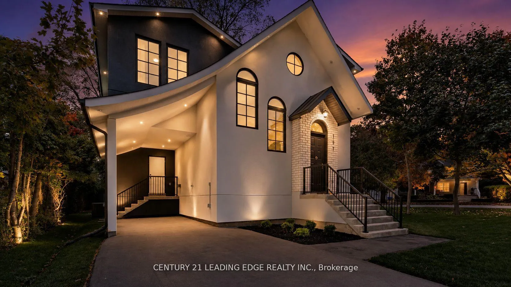 Photo 1 of 197 Glen Oak Drive, Oakville, West — HOMEH