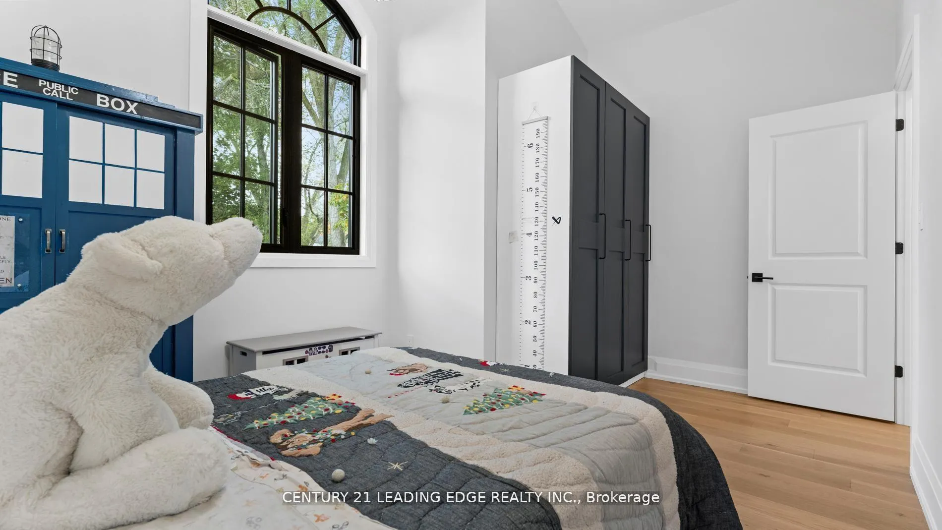 Photo 31 of 197 Glen Oak Drive, Oakville, West — HOMEH