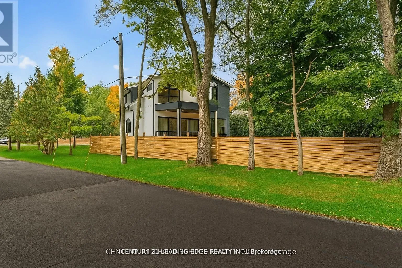 Photo 39 of 197 Glen Oak Drive, Oakville, West — HOMEH