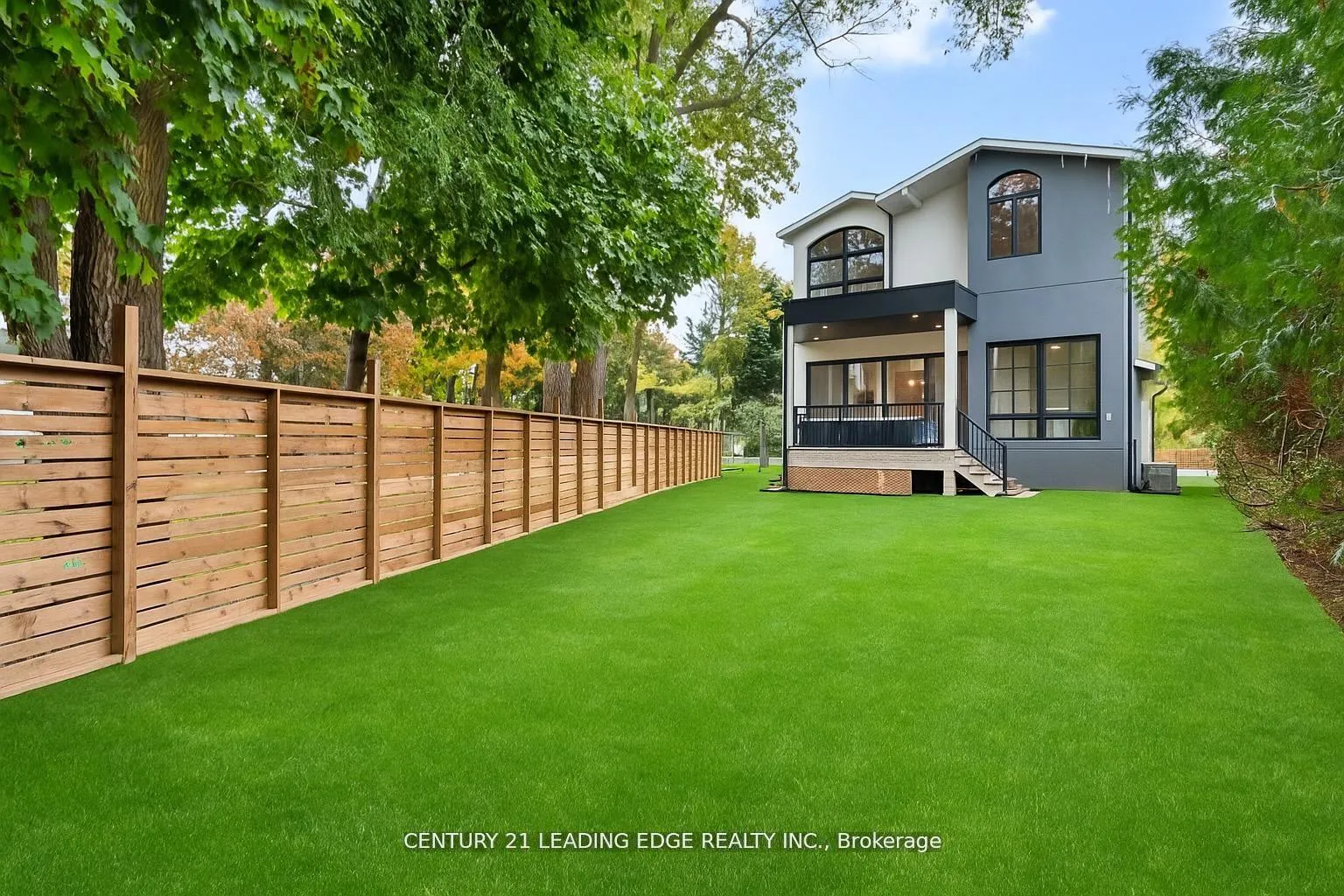 Photo 40 of 197 Glen Oak Drive, Oakville, West — HOMEH
