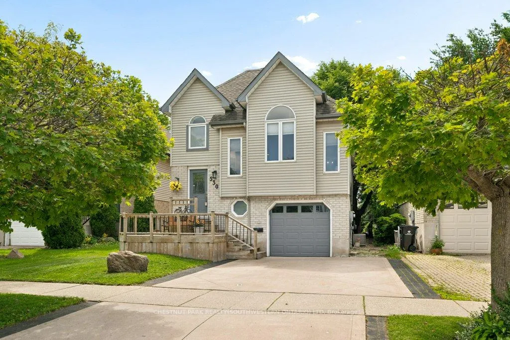 Photo 2 of 530 Penny Lane, Waterloo — HOMEH