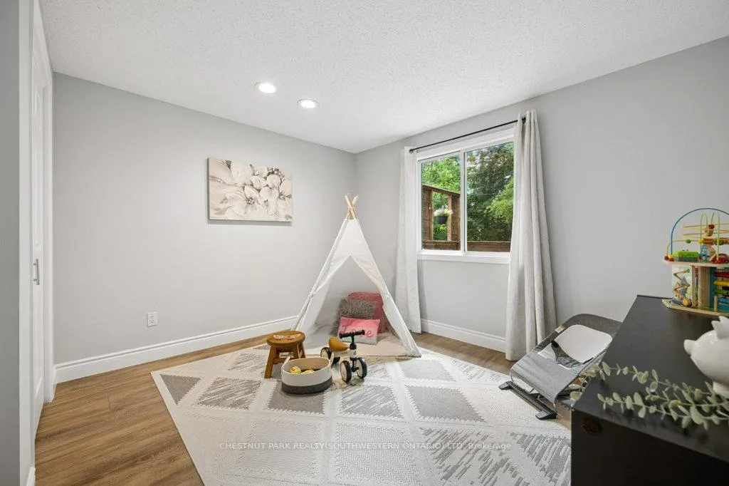 Photo 19 of 530 Penny Lane, Waterloo — HOMEH