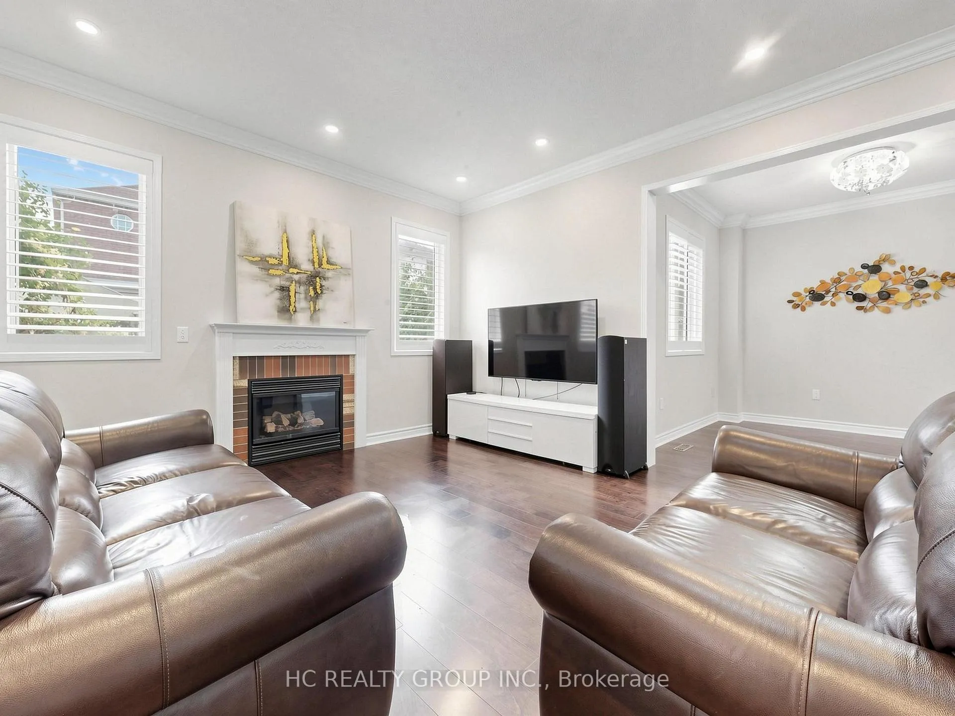 Photo 11 of 232 Stonebridge Drive, Markham, Berczy — HOMEH