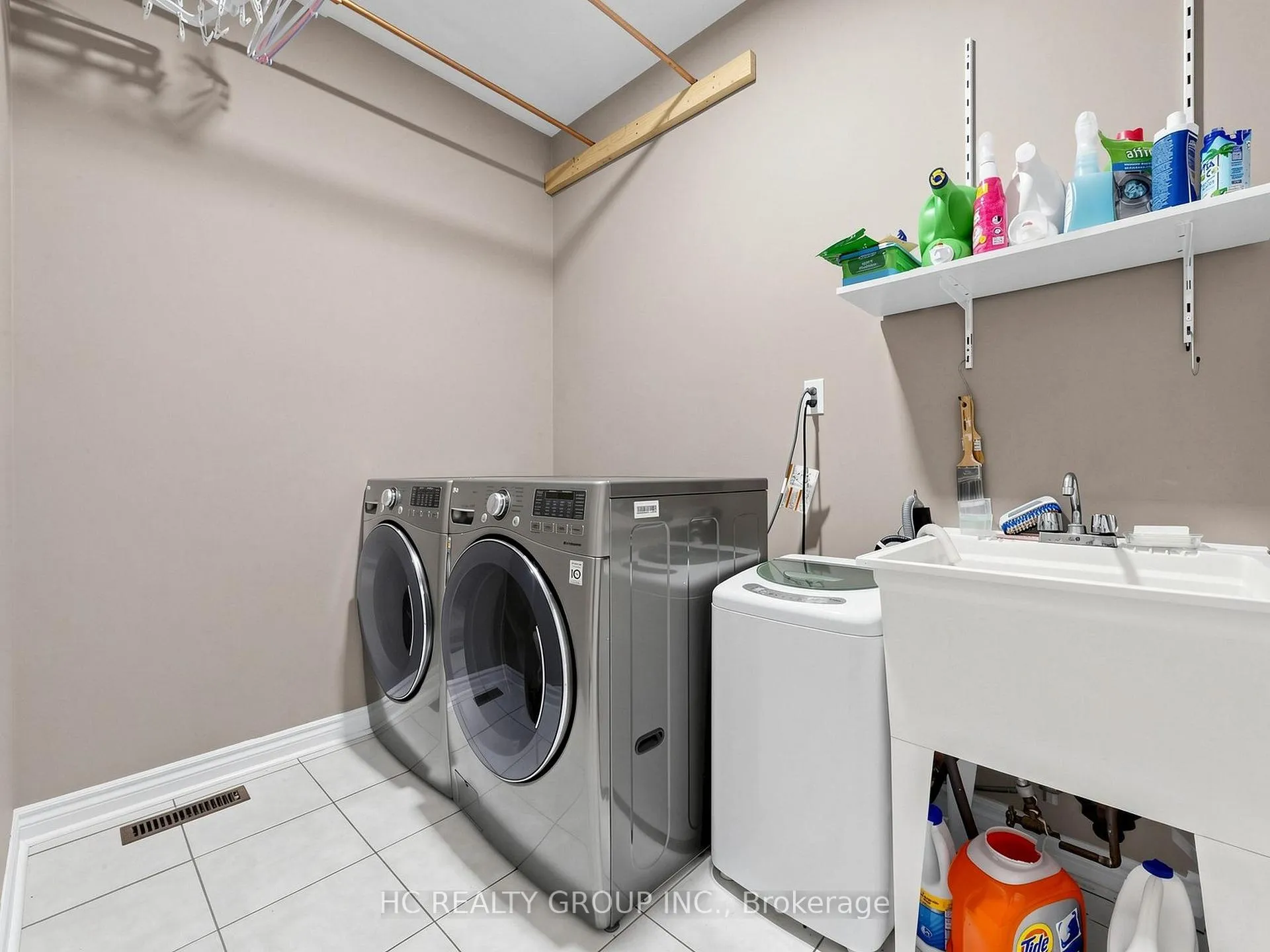 Photo 45 of 232 Stonebridge Drive, Markham, Berczy — HOMEH