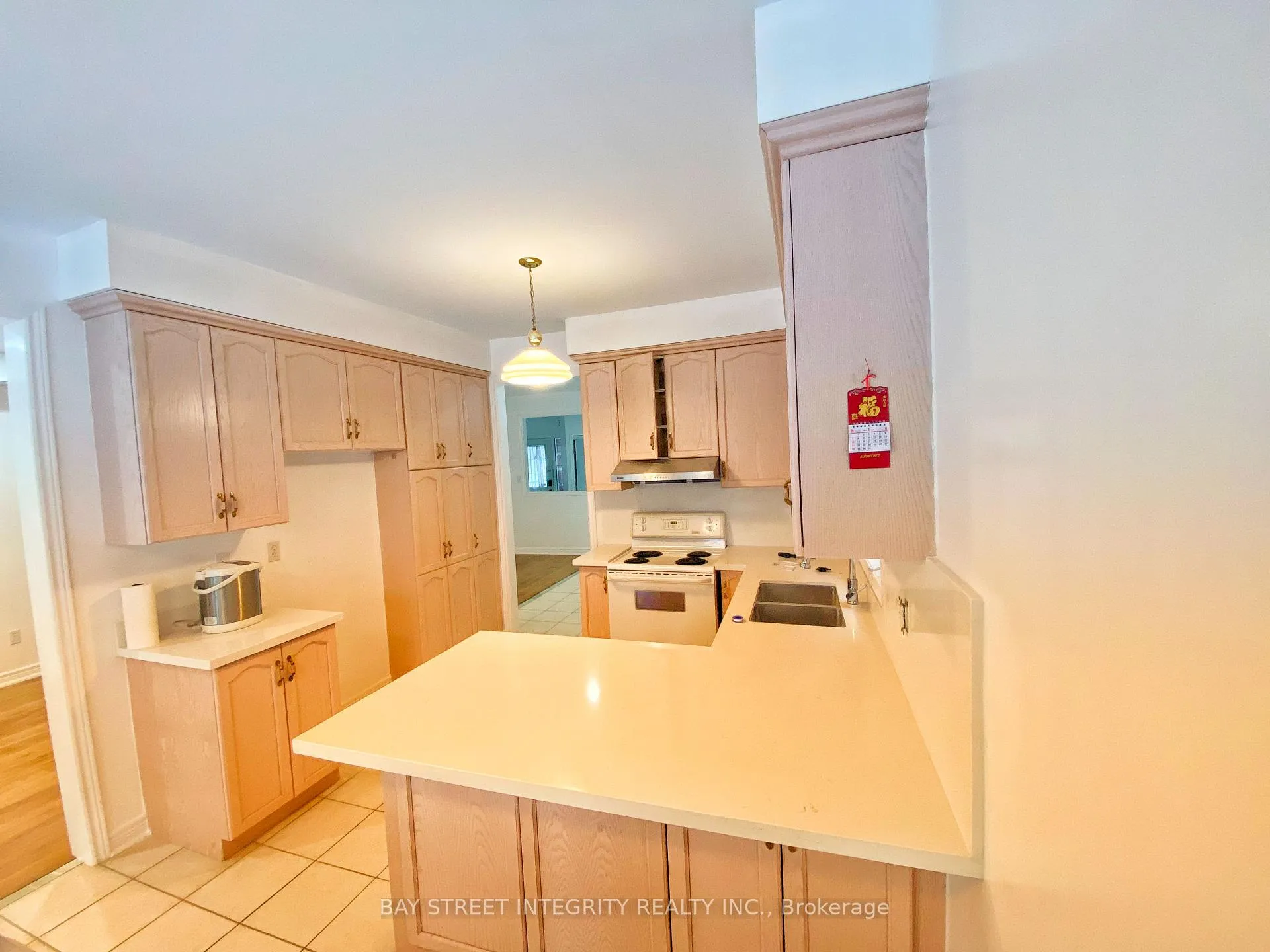 Photo 7 of Main 37 Sandham Crescent, Markham, Middlefield — HOMEH